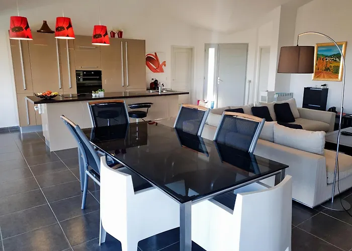 Maison Au Calme Avec Vue Magnifique * סארי סולנזארה